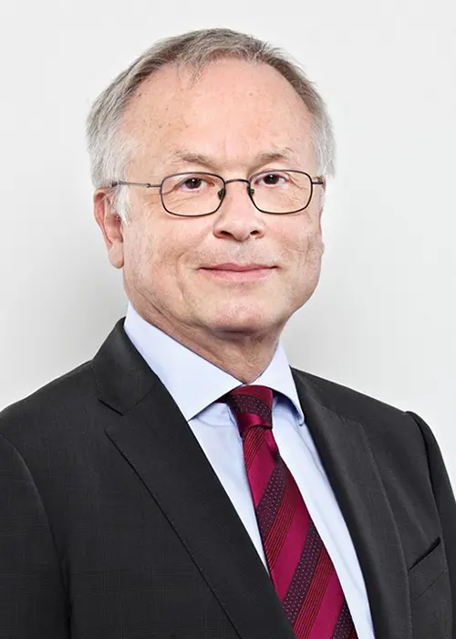 Dr. Wolfgang Skoda